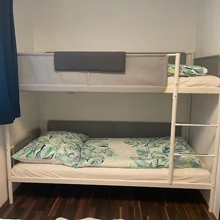 アパート Weinapartment St. Urban *