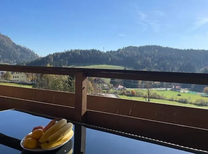 Weinapartment St. Urban Apartament