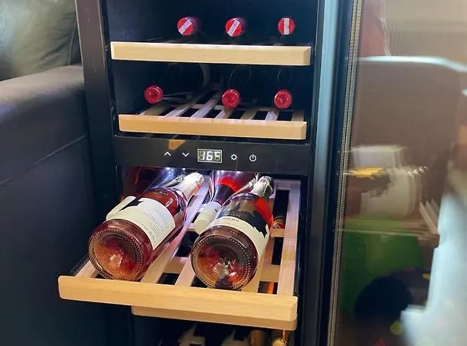 Weinapartment St. Urban דירה